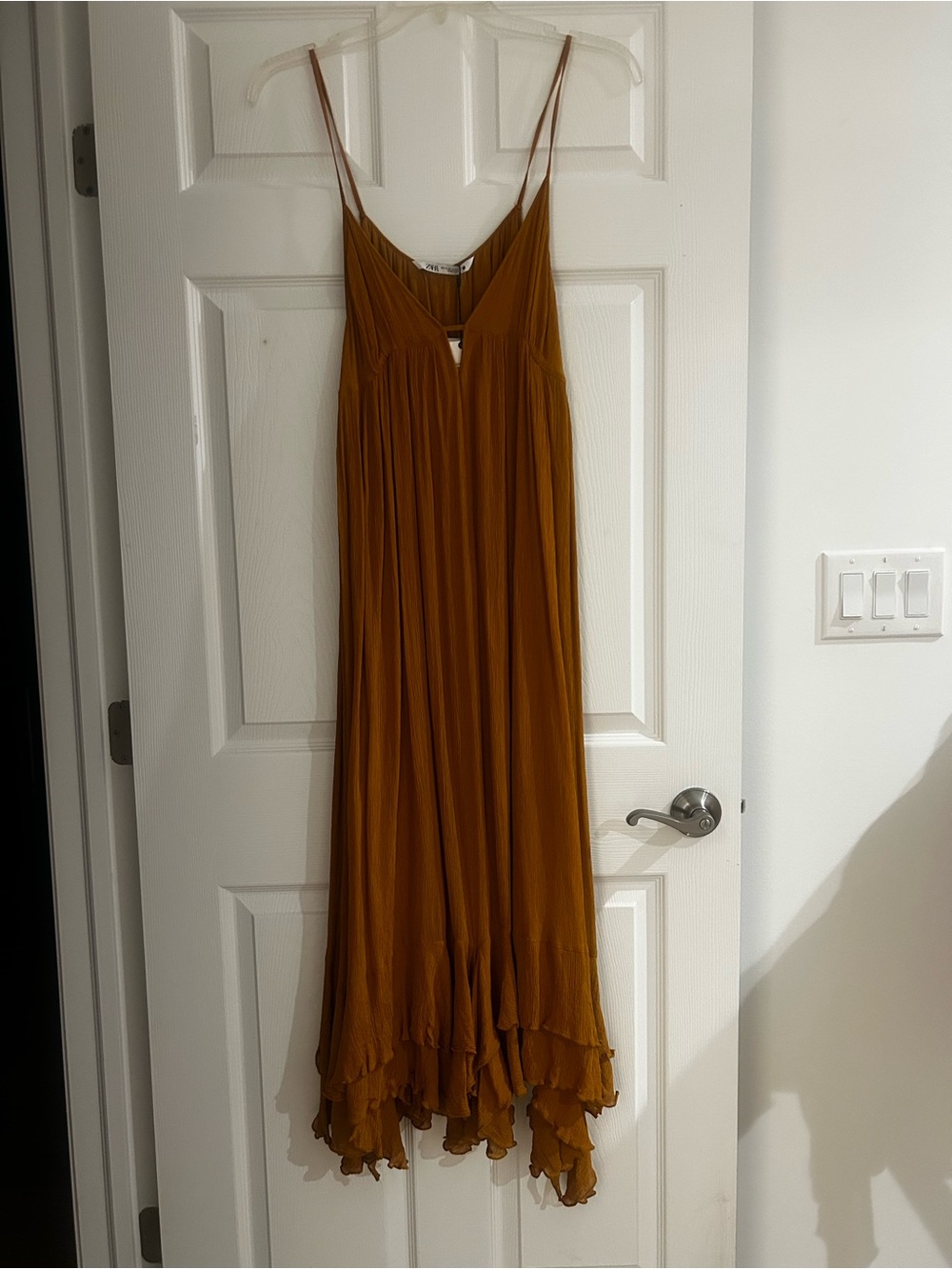 Zara Mustard Pleated V-Neck Maxi Dress - Picture 3 of 6